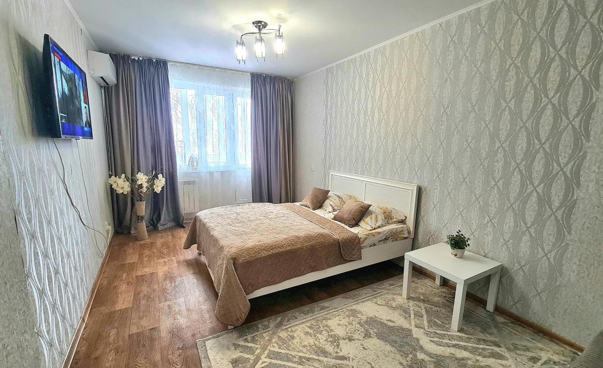 1 Комнатная Квартира В Центре Oral Exterior photo